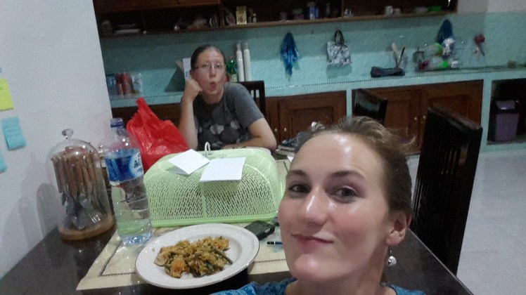 Pretty much the chillest Thanksgiving dinner ever.