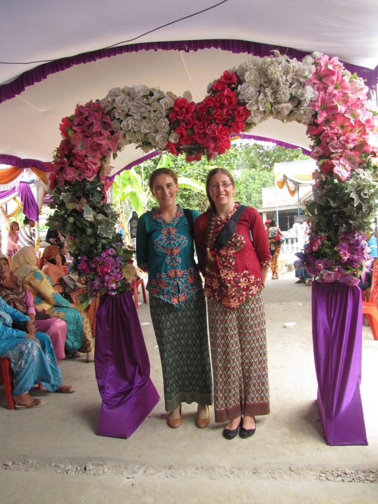 Sitemate love in PKP at wedding #3.