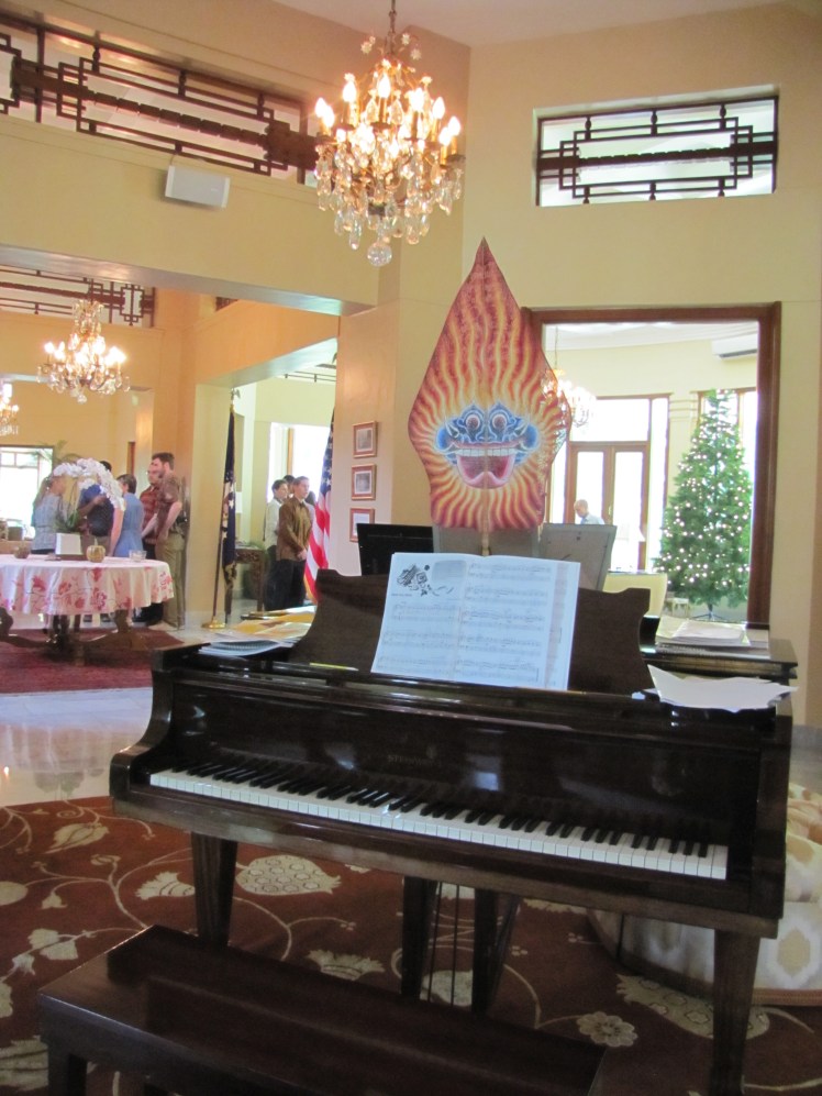 The house was beautiful, inside and out. We were encouraged to walk around and make ourselves at home, which we certainly did do. 