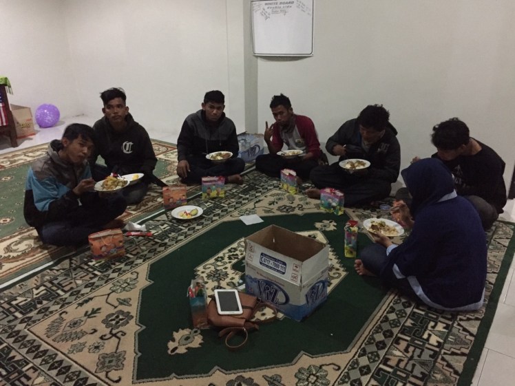 After rubbing egg and flour into the clothing and faces of all my favorite people, I took a shower and did costume change number 3. Shortly thereafter, the next wave of guests showed up: my KOPAL (a local adventure club) friends showed up! They had come directly from a camping trip at a supposedly gorgeous island north of Bangka and still were toting all of their camping gear. It was great to see them and I am happy they came by to help eat the food, which I had ordered wayyy to much of. But better too much than too little because we were able to wrap it up in small portions and parcel it out to the neighbors and send guests home with food bags.