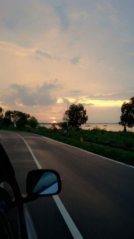 The sunset we saw on the way back to the home from Tanjung Tinggi.