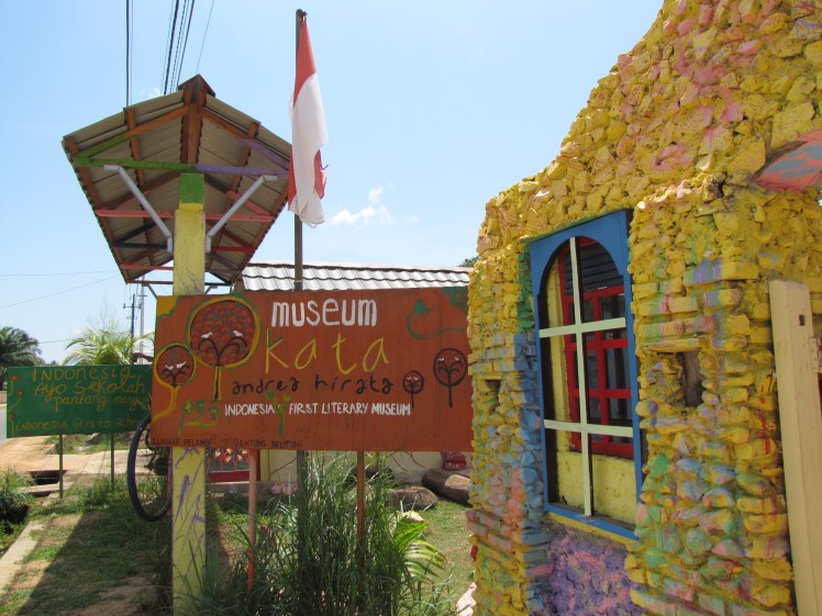 Another welcoming sign with the Indonesian flag proudly flying above.