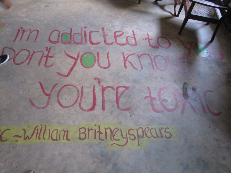 I almost died laughing when I saw this. You've heard of William Shakespeare and of Britney Spears, but who would have thought they would go so well together.