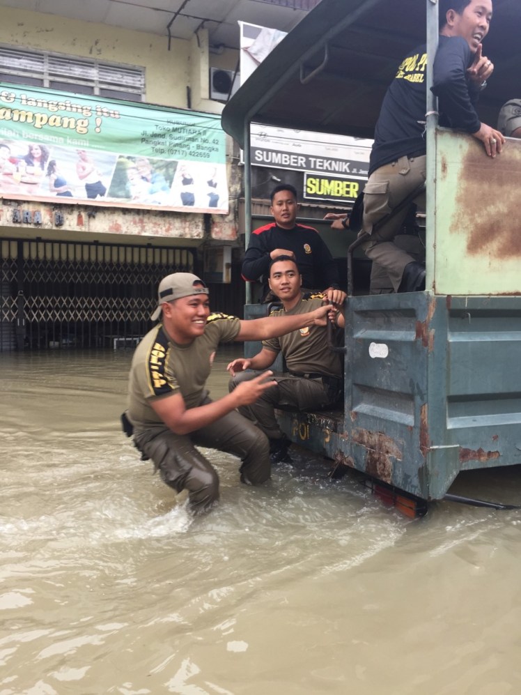 Caitlin and I were pretty out of place, wading through the flood water. Once the water got past our knees we were the only women around. And of course we are the only foreigners, which attracted a lot of attention and requests for photos (of people in the flood, not with us for once).