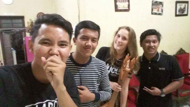 I still haven't gotten used to the fact that a lot of people I meet out and about already know my name and where I work. At least this time these guys had a legitimate connection to me--one (in the center) is still a student! 