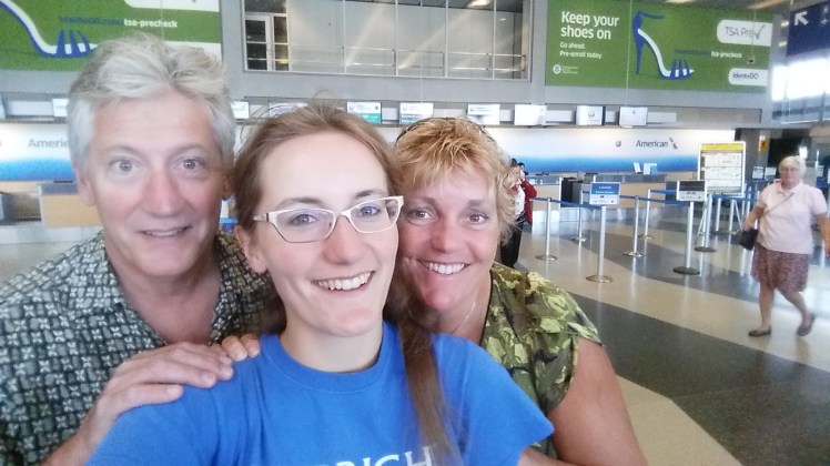 Bye Mom and Dad! Love you bot. <3